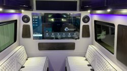 luxury_executive_van_new_1